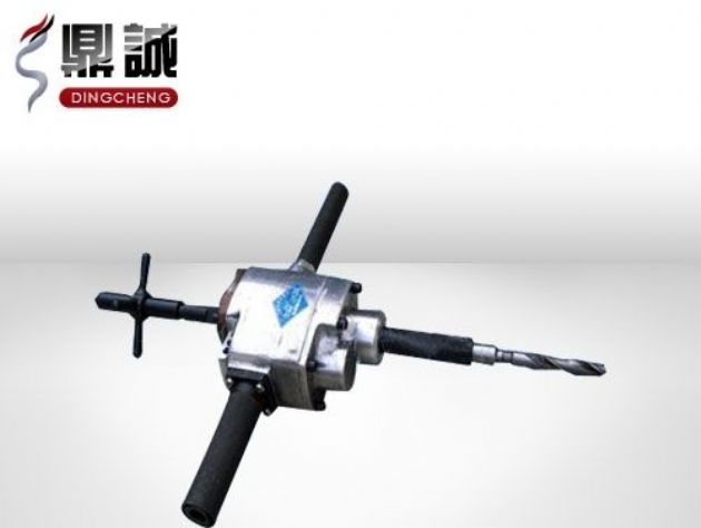 點擊查看詳細信息<br>標題：ZK19型軌道鉆 閱讀次數：3820